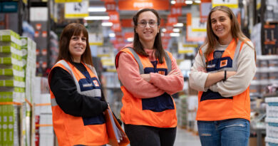 Obramat busca incorporar a más mujeres en la Construcción