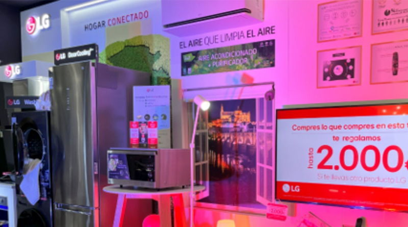 La mecánica de la promoción establece que el consumidor debe realizar la compra de dos productos o servicios en la misma tienda durante el periodo promocional