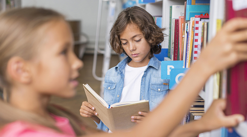 Títulos como Alas de Sangre, Blackwater o las novelas de Blue Jeans han conectado con una nueva generación de lectores